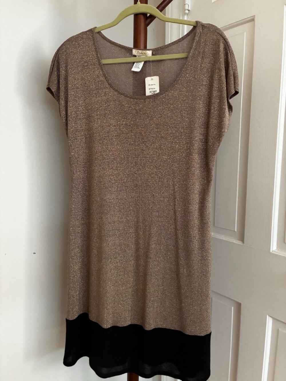 Prelude Dress Size L New with tag